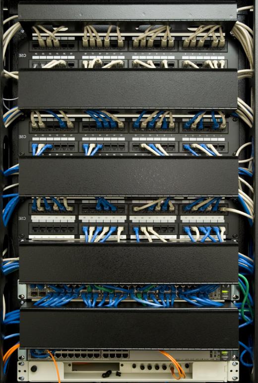 Distribution frames make it possible to interconnect a number of telecommunication of audio-visual devices.