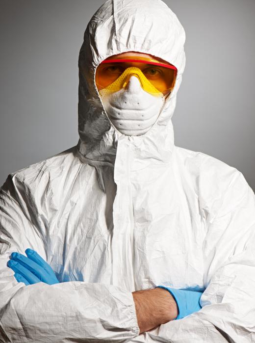 Vacuum drying equipment eliminates the need for workers to wear protective garments.