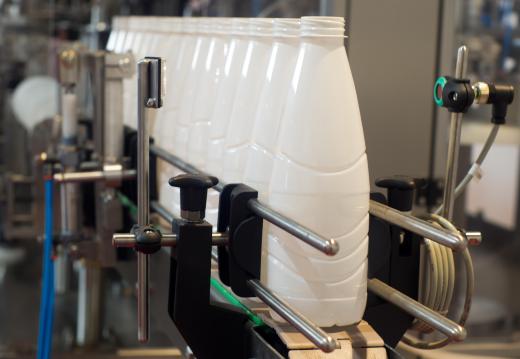 Some bottling plants make use of turnkey conveyor systems that work with a number of different beverages.