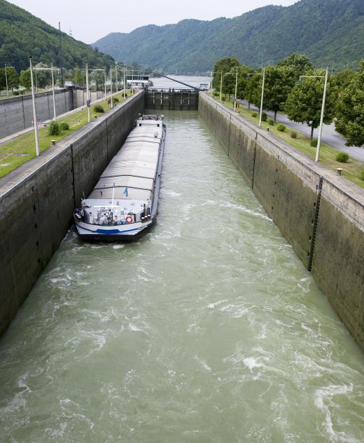 The water supply of canals may be managed by pumping stations.