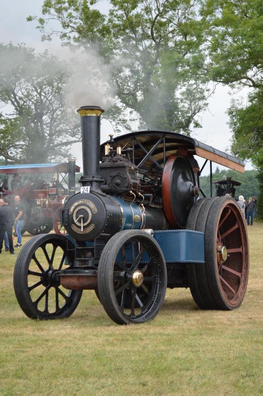 Traction engines (steam-powered tractors) are very similar to Victorian-era steam rollers, except that they feature treaded tires rather than smooth, heavy rollers.